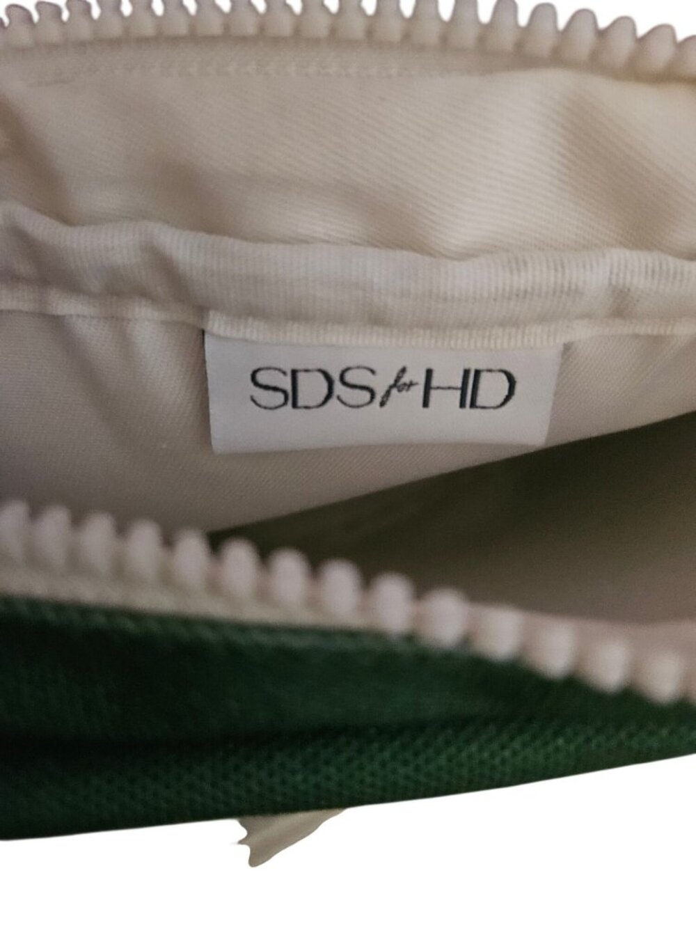 SDS for HD Green Sling/Crossbody Bag-Travel Preppy Casual - Picture 5 of 7
